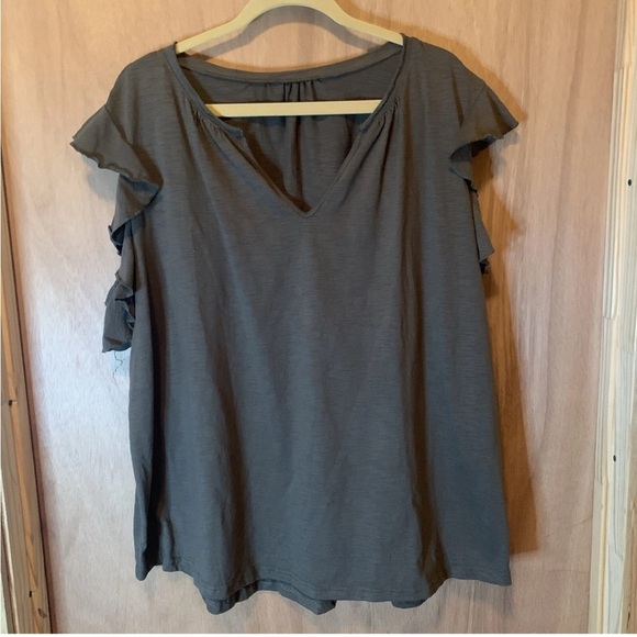 Shein Curve Woman's plus size 4X Green V-Neckline Pre-owned - Picture 2 of 11